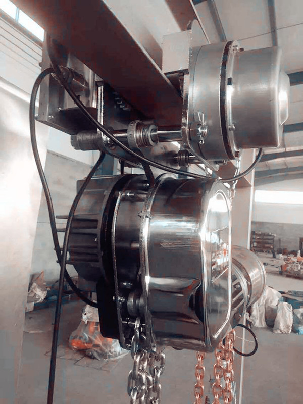 DHSS型不銹鋼環(huán)鏈電動葫蘆