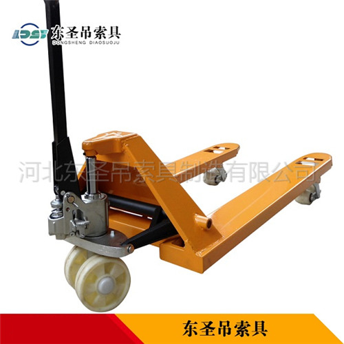 輕型手動叉車產品展示--河北東圣吊索具制造有限公司--手動叉車|液壓堆高車|石材夾具|小型攪拌機